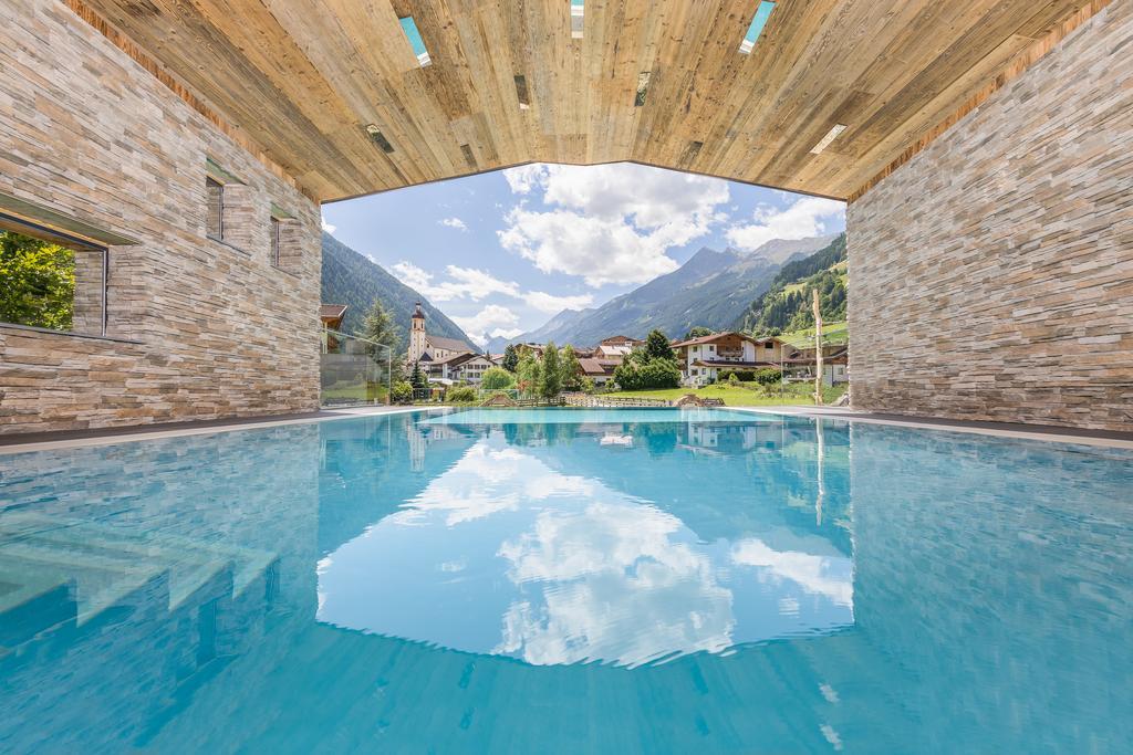 Premium Activehotel Bergkoenig Neustift im Stubaital Exterior photo